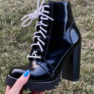 The Legion Jeffrey Campbell Boots!